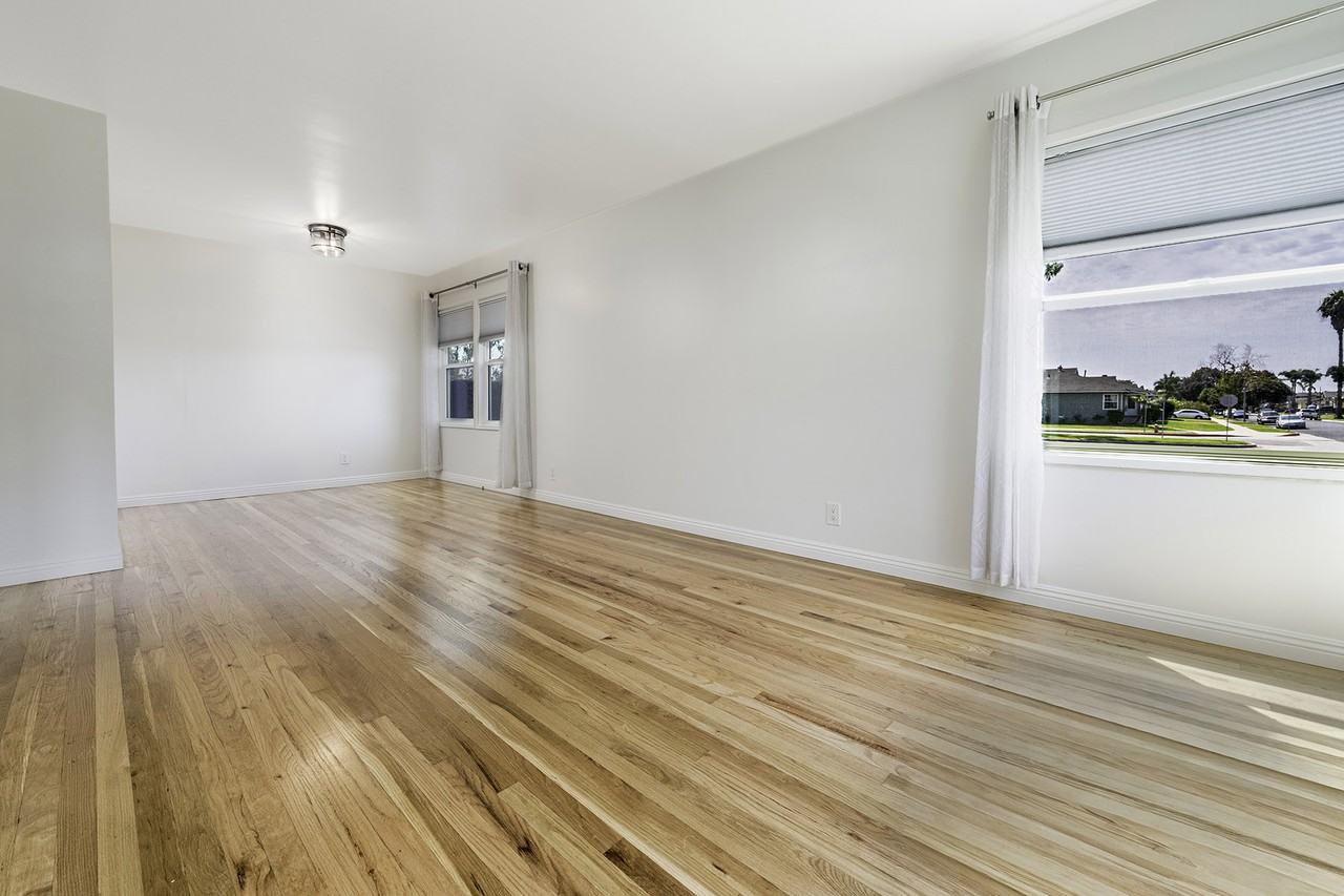 4906 Fidler Ave #1 - Photo 3 of 22