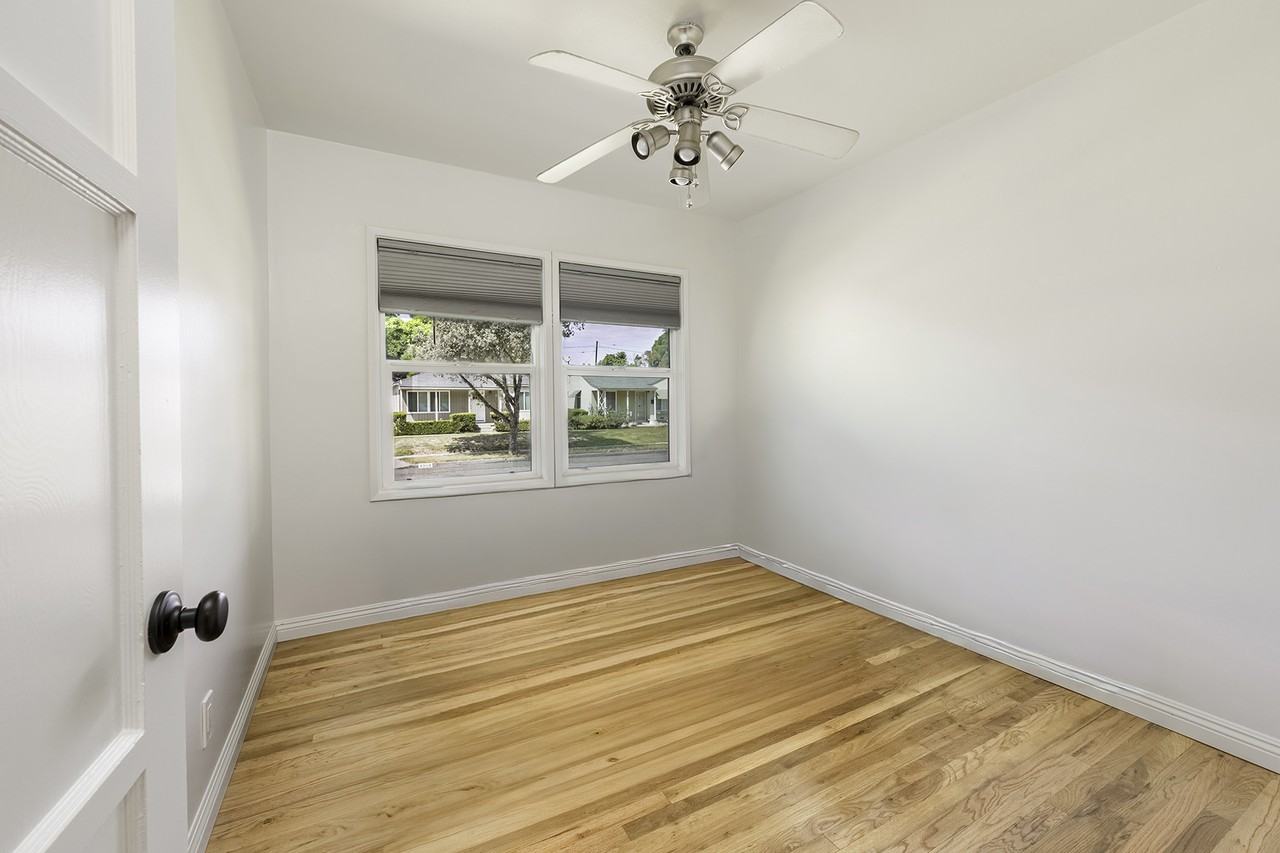 4906 Fidler Ave #1 - Photo 6 of 22