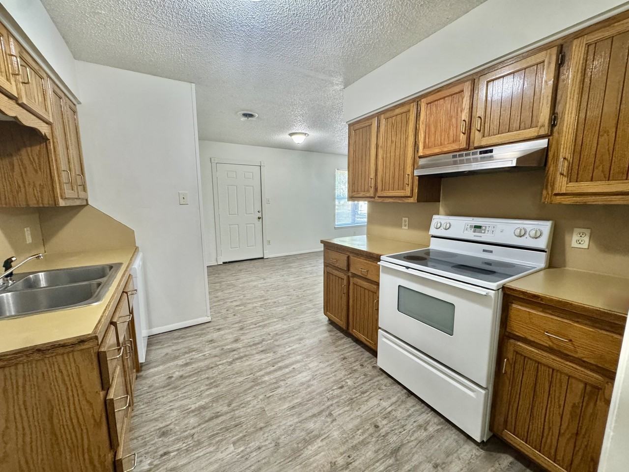 108 S Circle A #1 - Photo 5 of 20