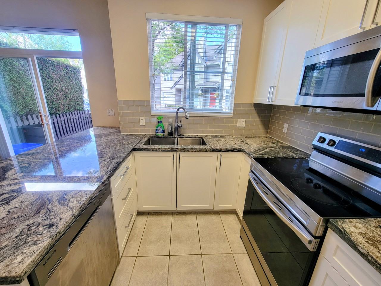 6465 184A Street #xx - Photo 2 of 11