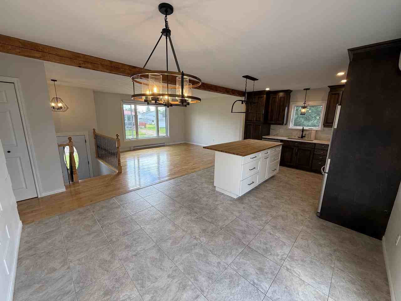 10 Hopper Street - Photo 3 of 17