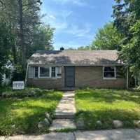 featured image of 5817 N Teutonia Ave #1