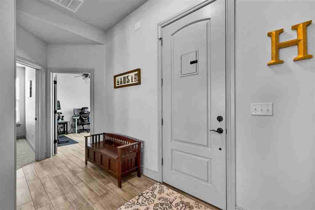 12422 Ne Stone Ridge Ln #1 - Photo 3 of 24