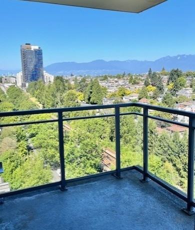3660 Vanness Avenue - Photo 4 of 15