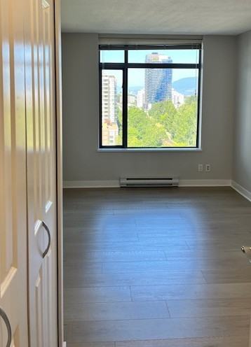 3660 Vanness Avenue - Photo 5 of 15