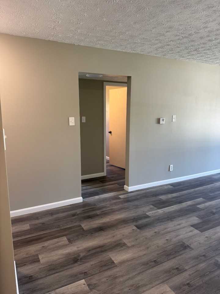 Preakness Apartments - Photo 4 of 16