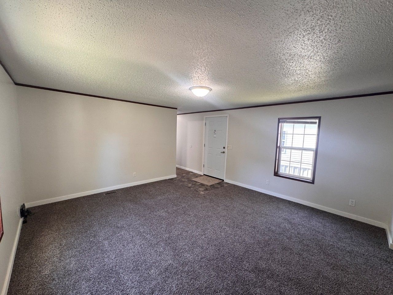 1015 27th St Se - Photo 6 of 11
