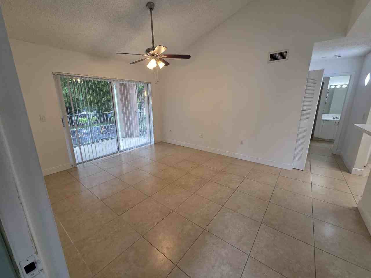 12130 Saint Andrews Pl - Photo 5 of 20