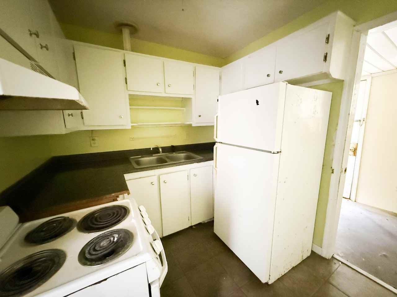 George 928 B Street #1 - Photo 7 of 7