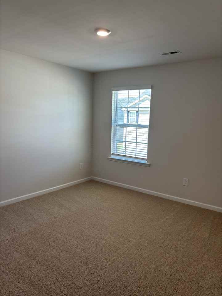 1412 Maltese Ln #1 - Photo 6 of 18