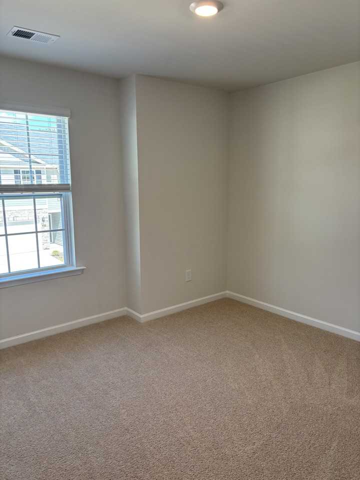 1412 Maltese Ln #1 - Photo 7 of 18