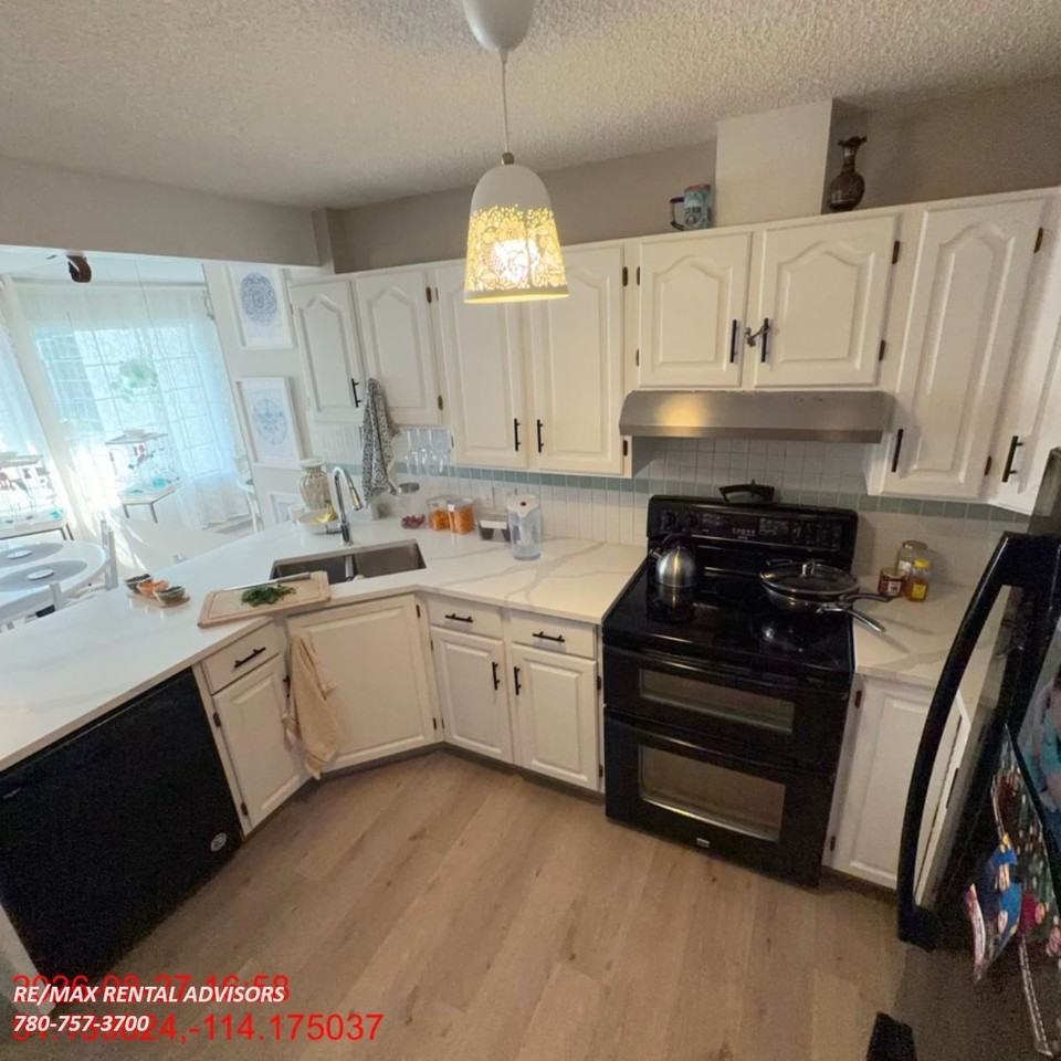 1107 Citadel Terr Nw - Photo 5 of 39