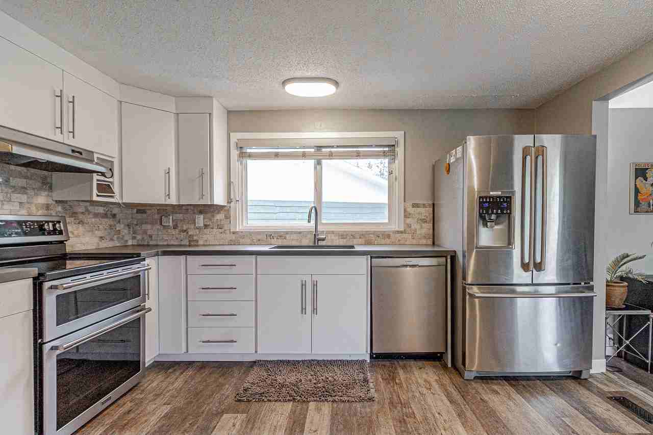 123 Woodpark Pl Sw - Photo 4 of 33