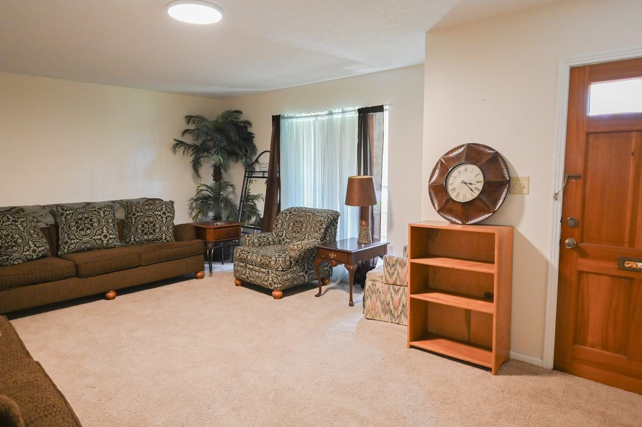 700 Spratt St #1 - Photo 3 of 17