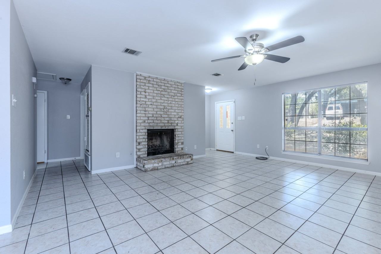 6824 Edmond Ave - Photo 4 of 28