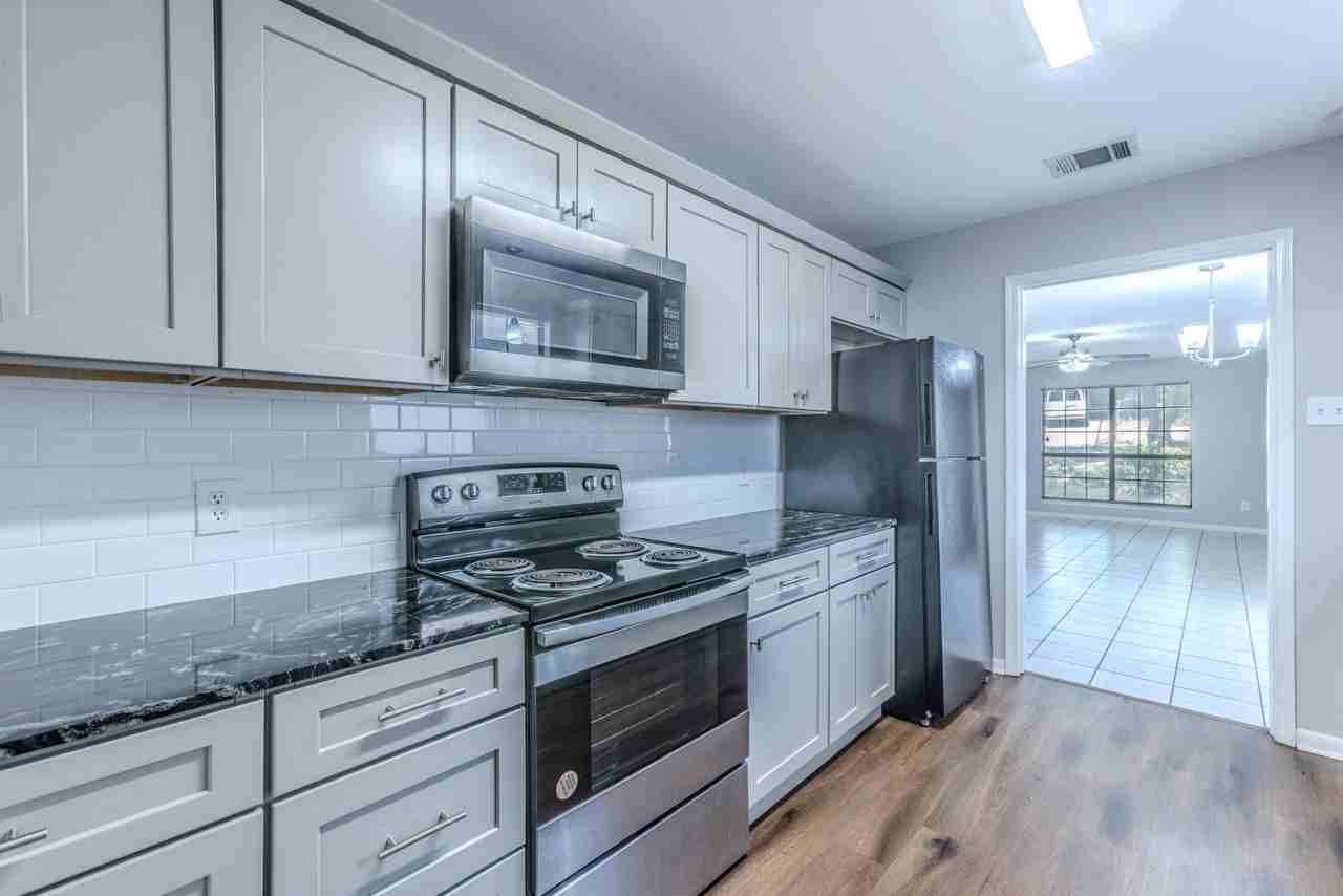 6824 Edmond Ave - Photo 7 of 28