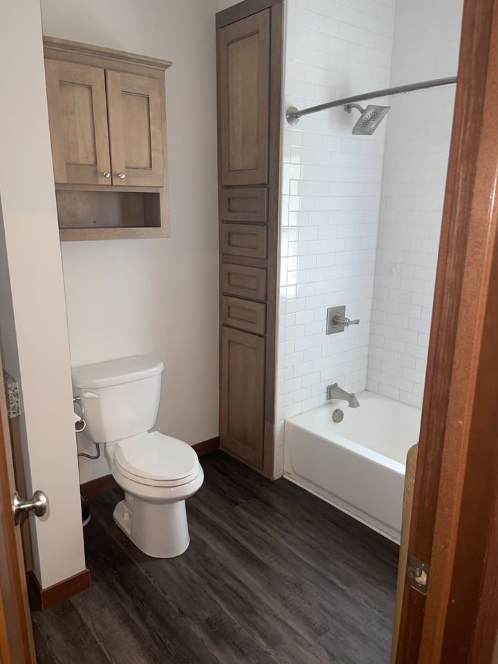 332 Maria Ave #2 - Photo 3 of 4