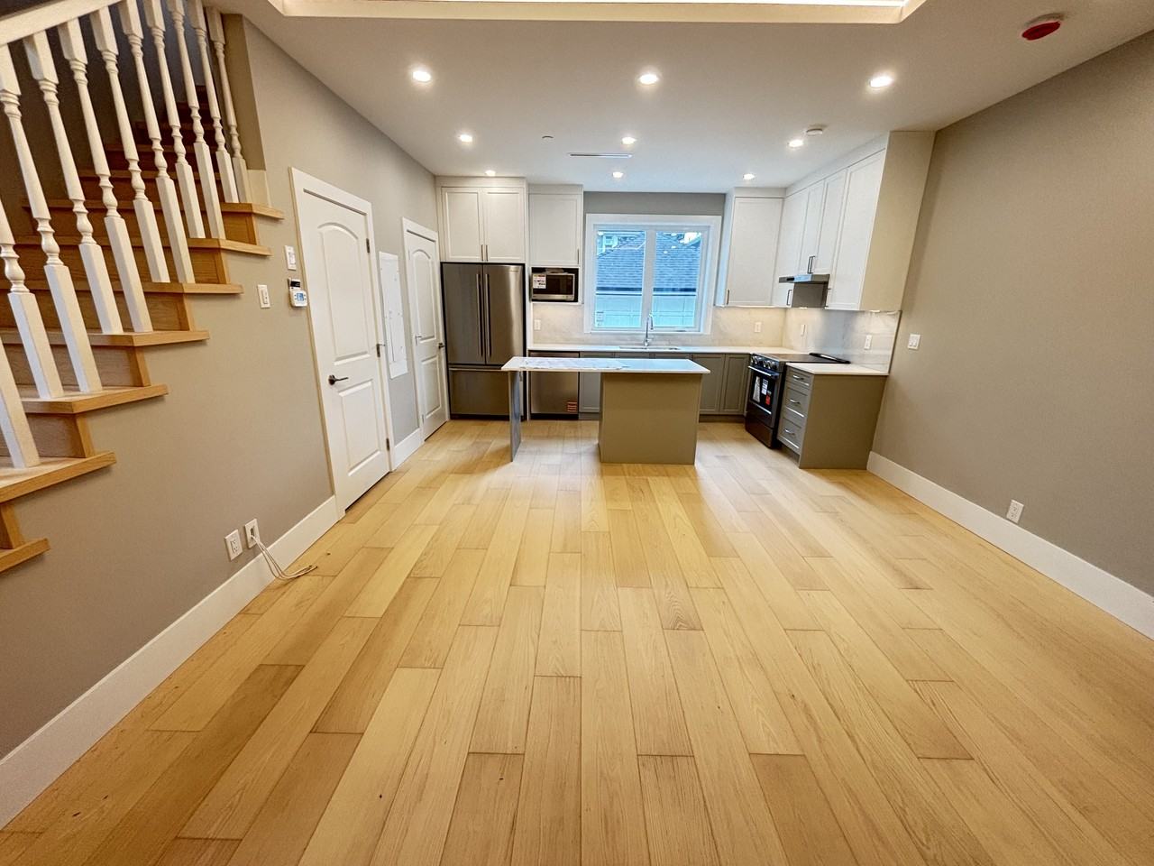 4680 West 6th Avenue - Photo 3 of 17