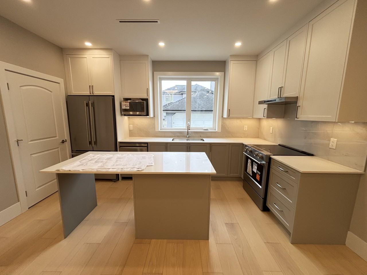 4680 West 6th Avenue - Photo 4 of 17