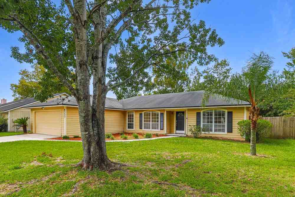 8323 Cross Timbers Dr W - Photo 3 of 16