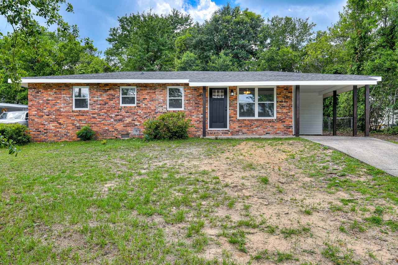 1406 Ridgewood Dr #1