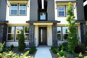 featured image of 1333 N Webb Way #1