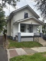 featured image of 1920 3rd St Se #1