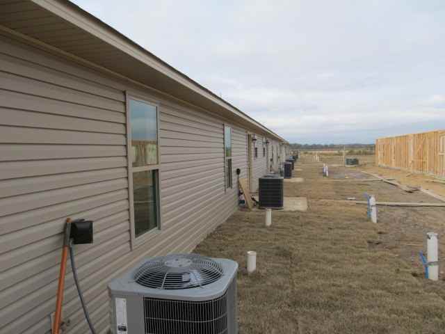 407 Eagle St #51 - Photo 4 of 8