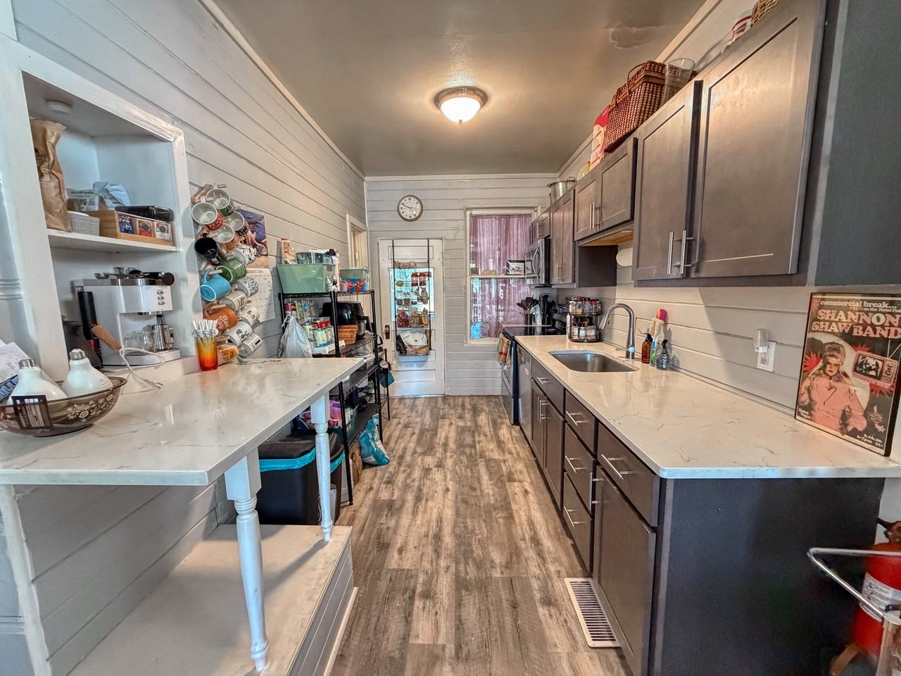 622 Nw 27th St #1 - Photo 3 of 17