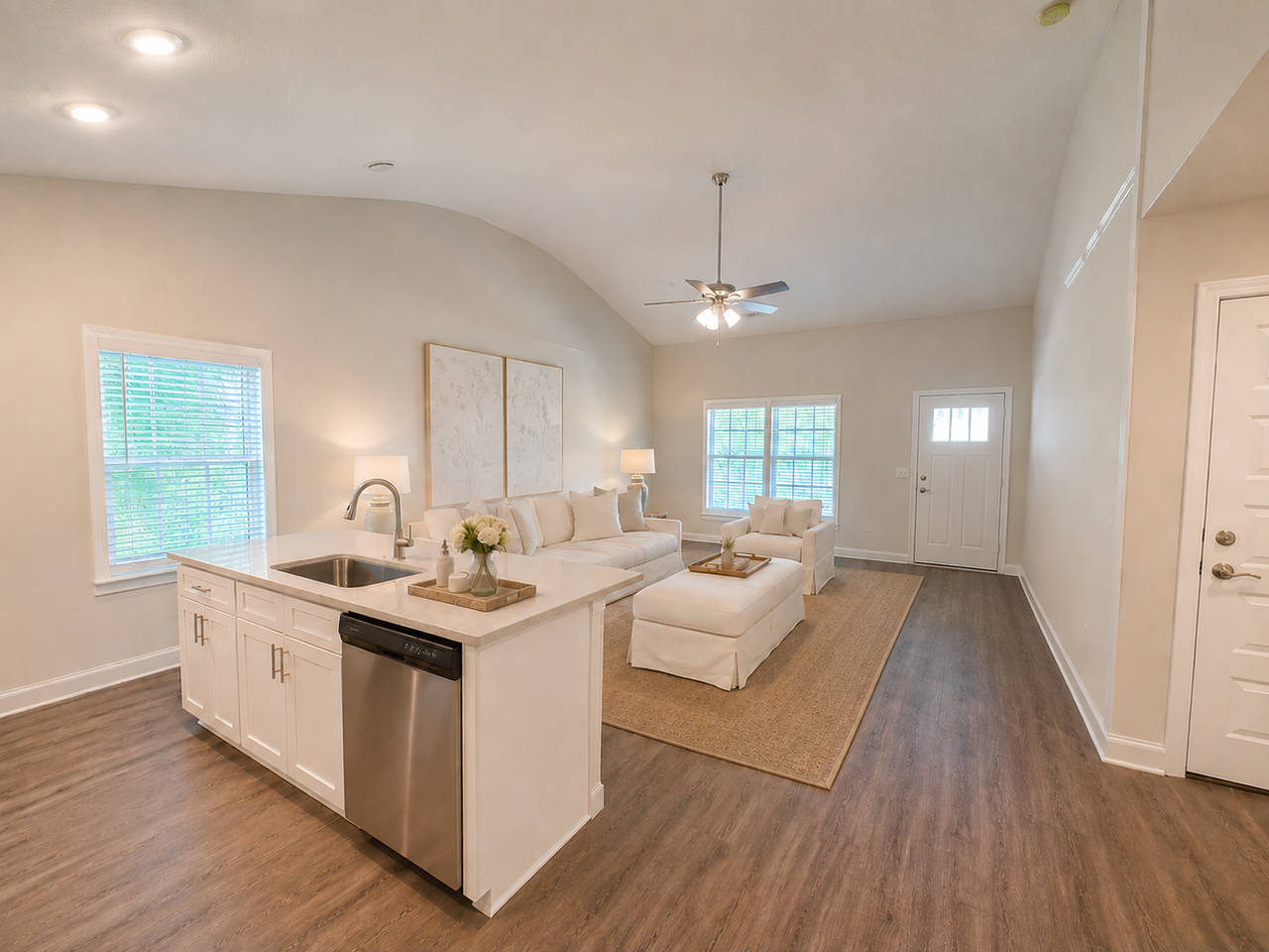 315 Cindy Ln #1 - Photo 2 of 7