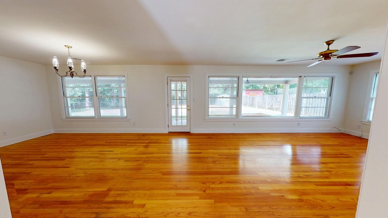 3549 Mayfair Rd #1 - Photo 5 of 24