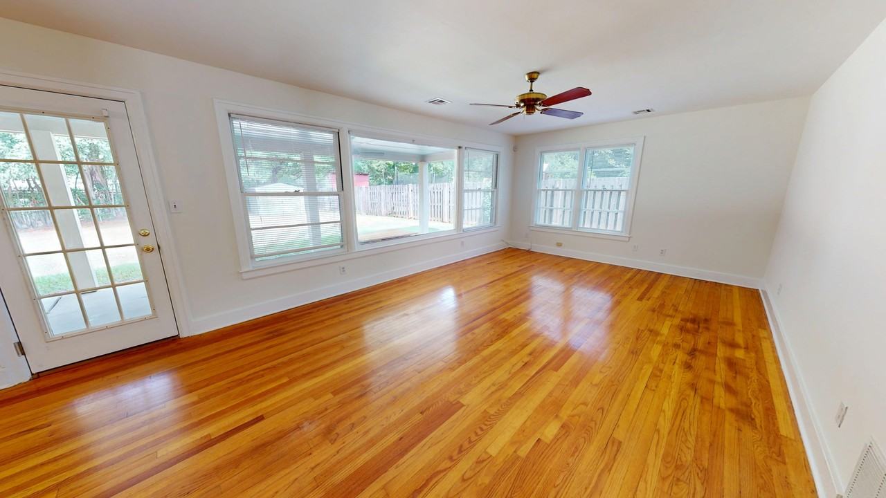 3549 Mayfair Rd #1 - Photo 6 of 24