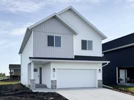 featured image of 1105 Jill Dr W #1