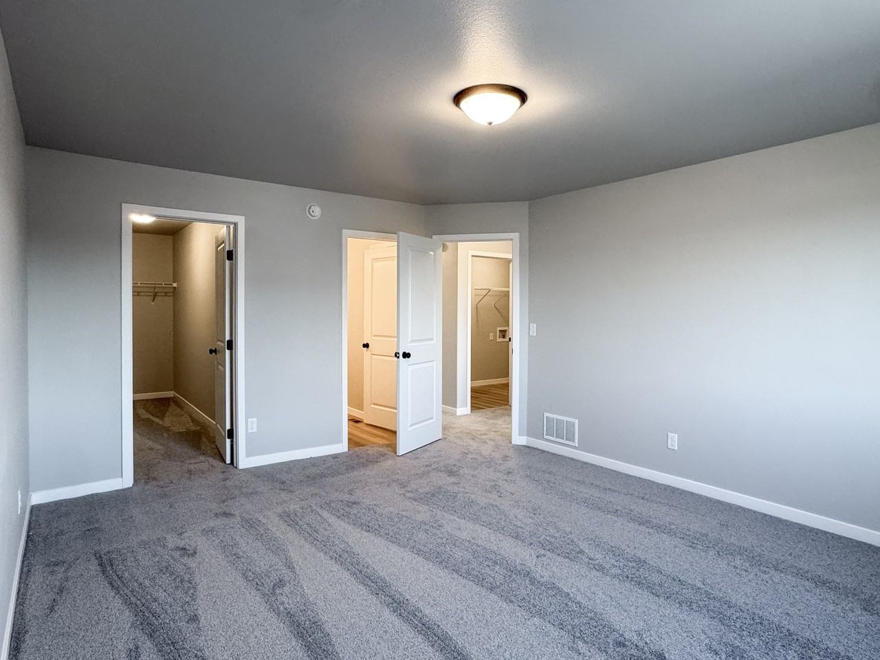 1105 Jill Dr W #1 - Photo 7 of 17