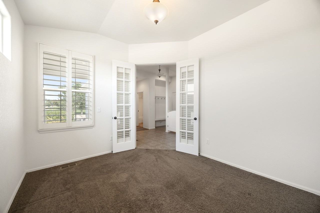 2202 Thoreau Dr #1 - Photo 7 of 30