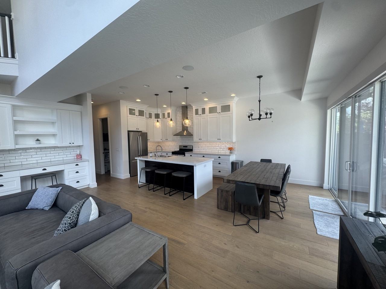 1137 N 520 W #1 - Photo 4 of 20