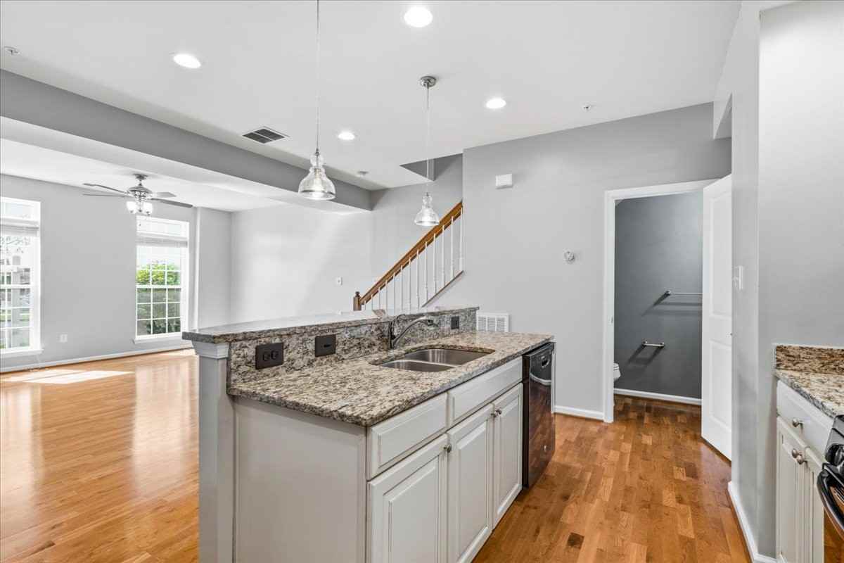 304A Mill Pond Rd #1 - Photo 5 of 21