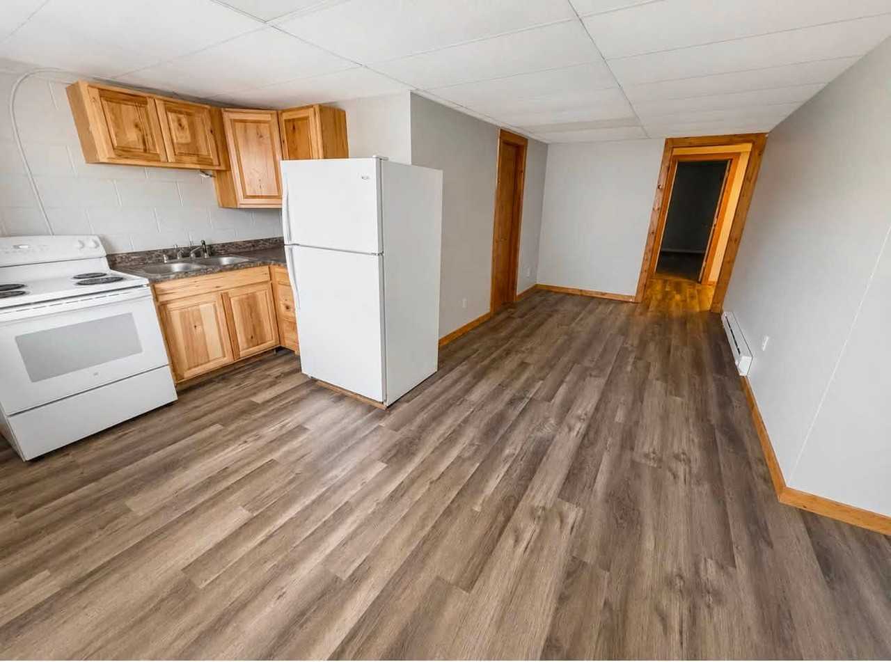 101 Taylor St #D - Photo 3 of 9