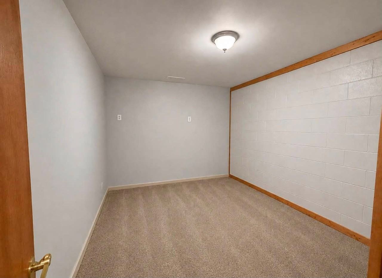 101 Taylor St #D - Photo 4 of 9