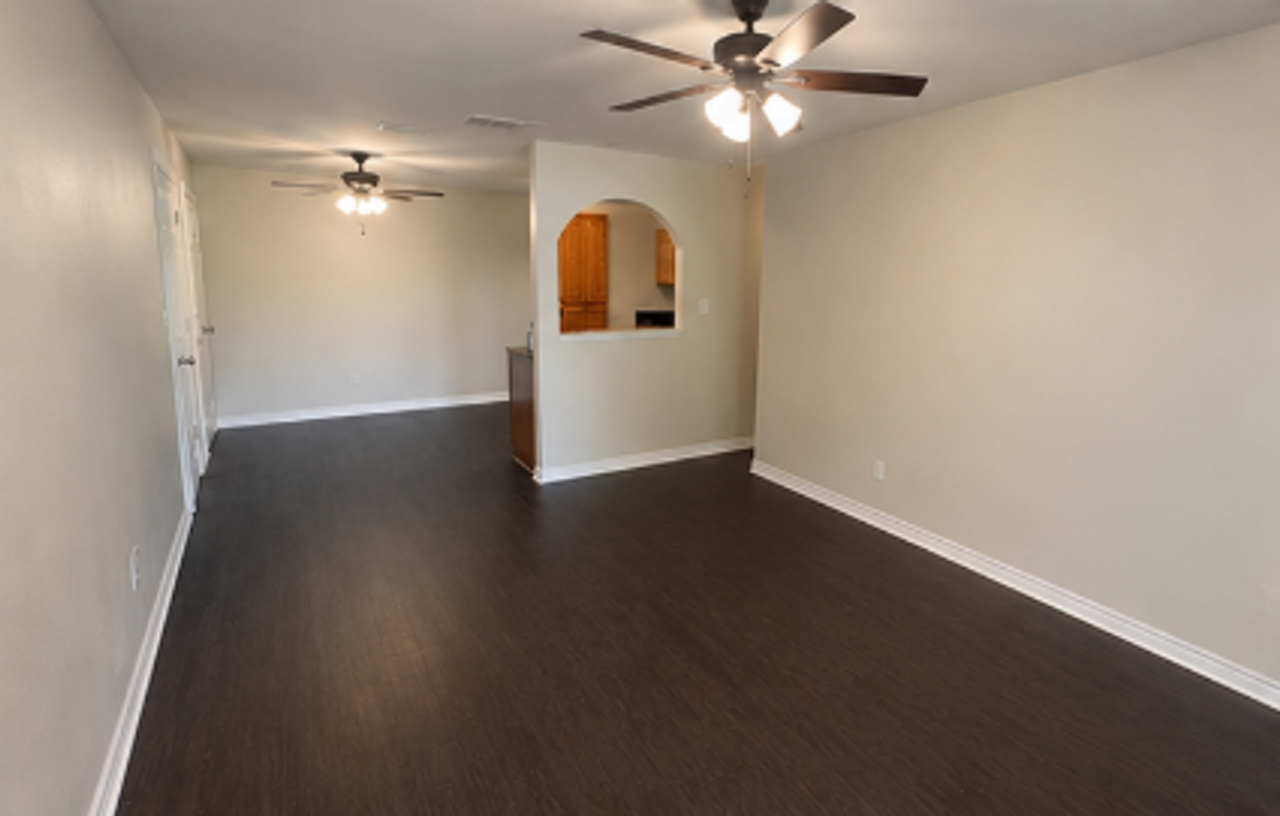 3966 Mcdonald Rd - Photo 4 of 25