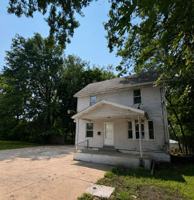featured image of 800 1/2 Beardsley St