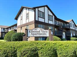 featured image of 118 Augusta Ave #15