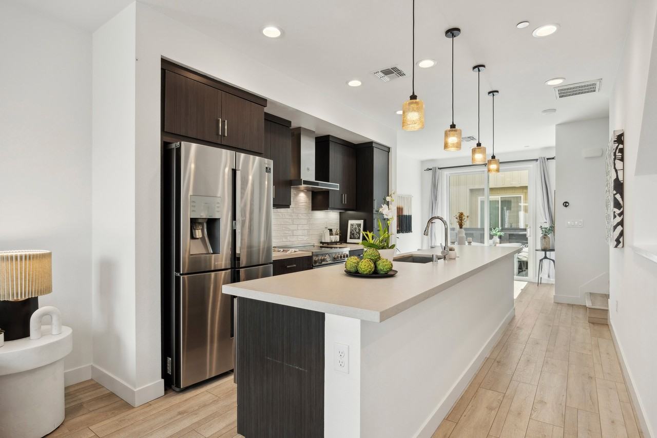 172 Uptown Cir #1 - Photo 5 of 39