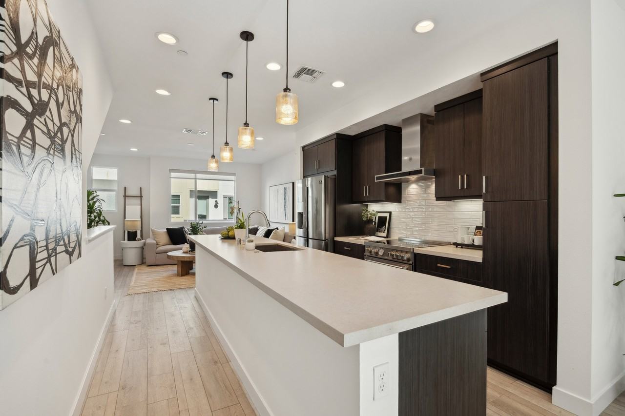 172 Uptown Cir #1 - Photo 7 of 39
