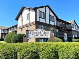 featured image of 118 Augusta Ave #119