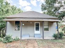 1518 S College St #A - Photo 1 of 1