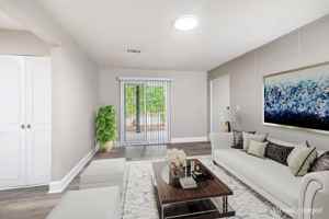 featured image of 780 W Liberty St