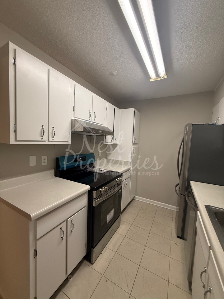 317 Cambout St #1 - Photo 3 of 10