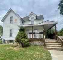 featured image of 106 S Hamilton St #3