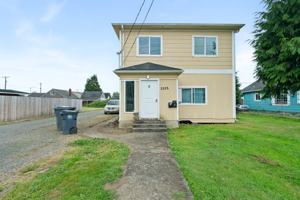 featured image of 2528 Pacific Ave #2